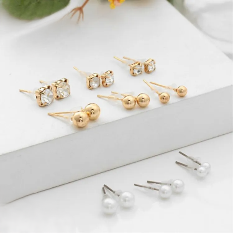 9 Pairs Rhinestone Pearl Stud Earrings
