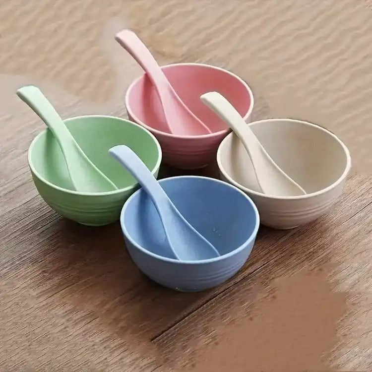 Pack of 4 - Beautiful Design Soup Bowls With Spoons
