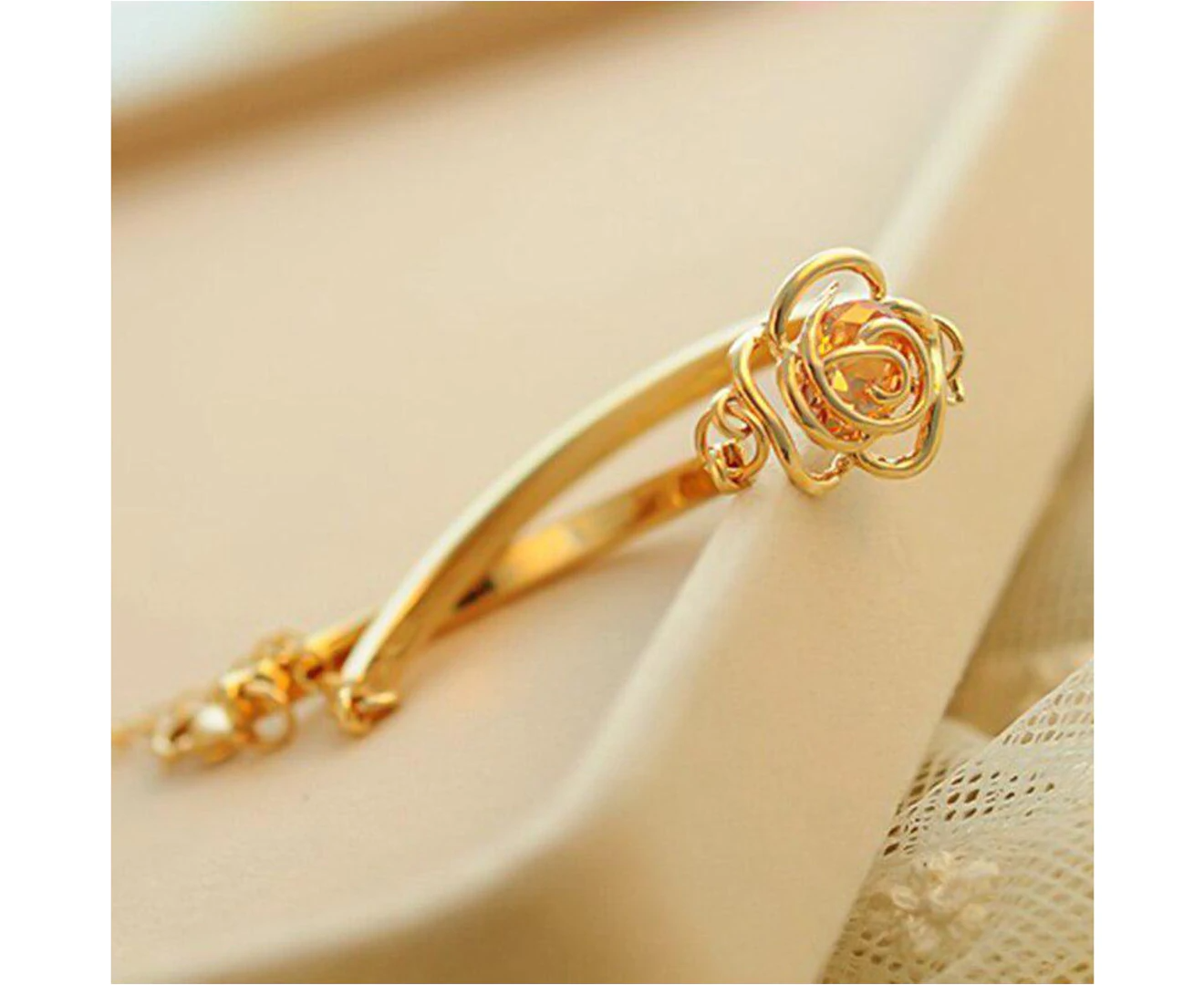 Glamorous Flower Crystal Bracelet