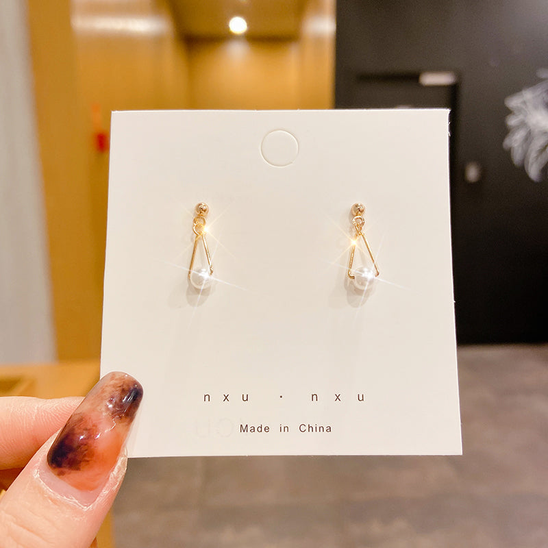 Pearl Drop Earrings