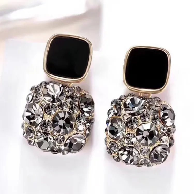 Charming Baroque Earrings