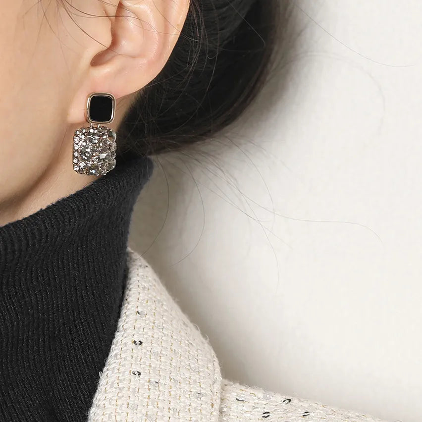 Charming Baroque Earrings