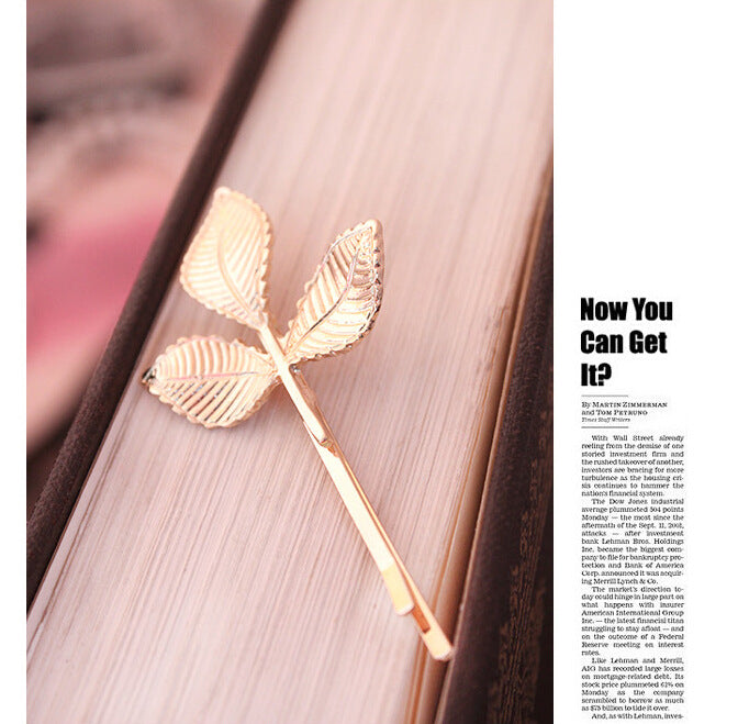 Elegant Leaf Hairpin