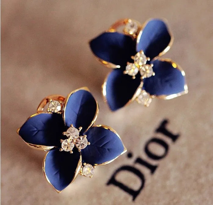 Beautiful Charming Flower Earrings