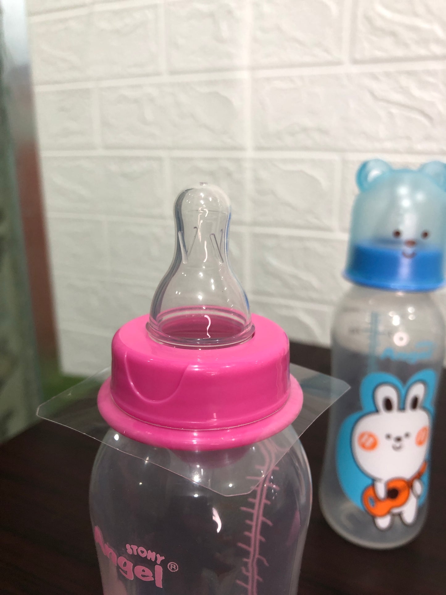 Plastic Bear Baby Feeder