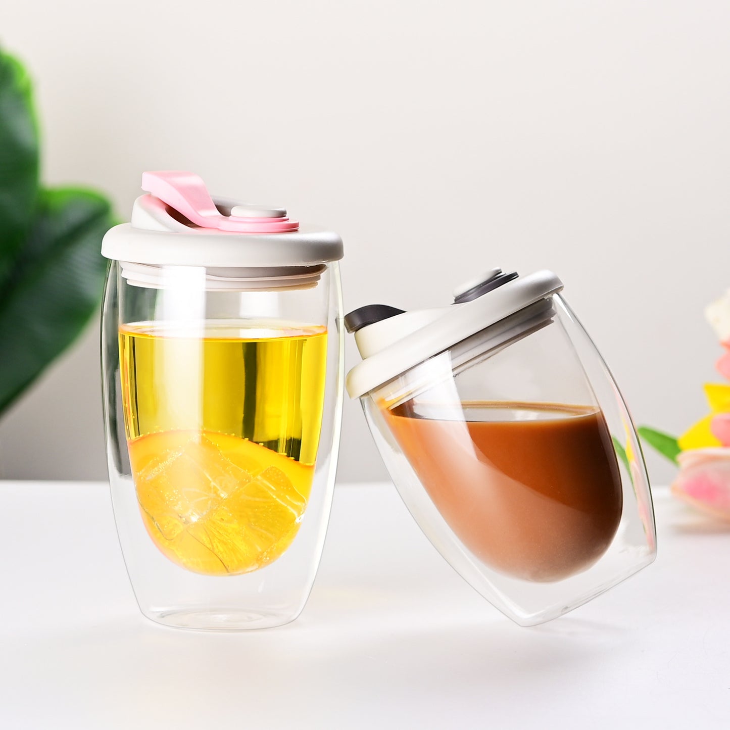 Double Wall Glass Cup With Silicone Lid