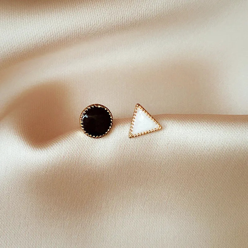 Cute Round & Triangle Ear Pin