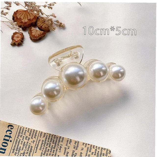 Cute Linked Pearl Hair Clip
