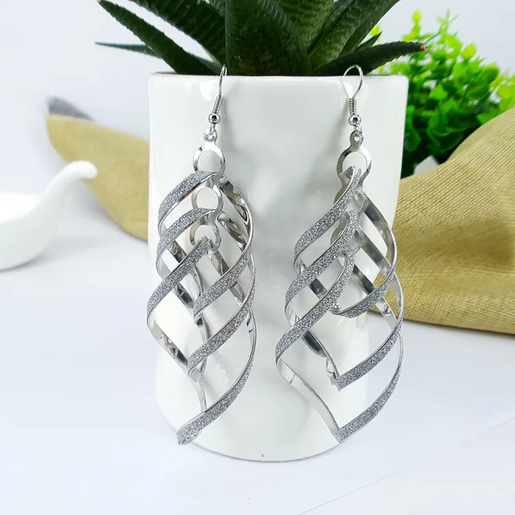 Elegant Spiral Dangle Drop Earrings
