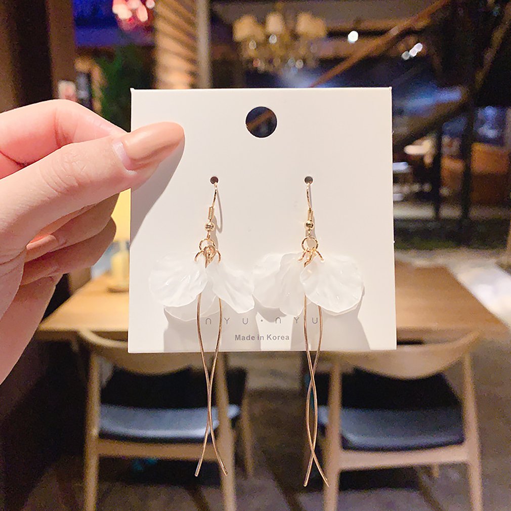 Luxurious Floral Earrings