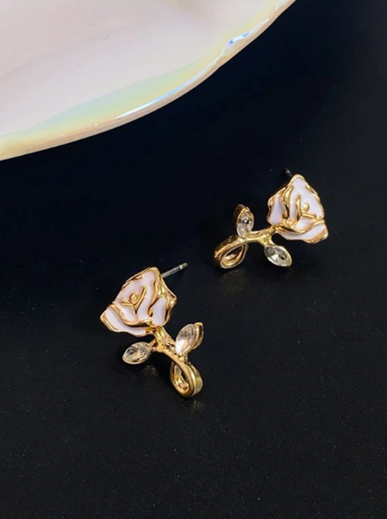 Charming White Rose Earrings