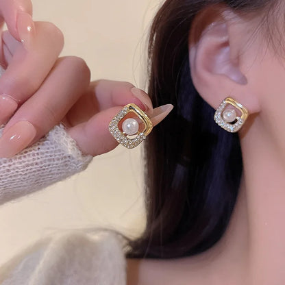 Pearl Square Stud Earrings