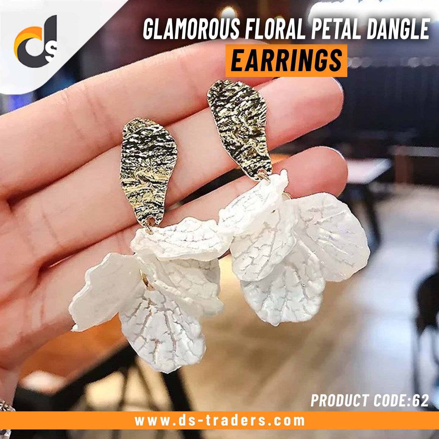 Glamorous Floral Petal Dangle Earrings
