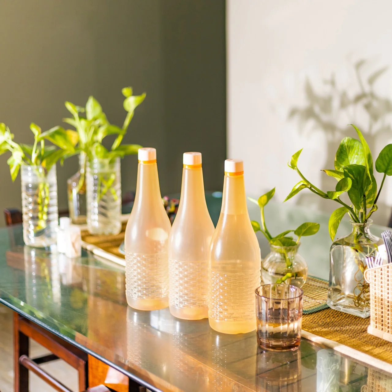 1PC Jumbo Water Bottle With Beautiful Design. - DS Traders