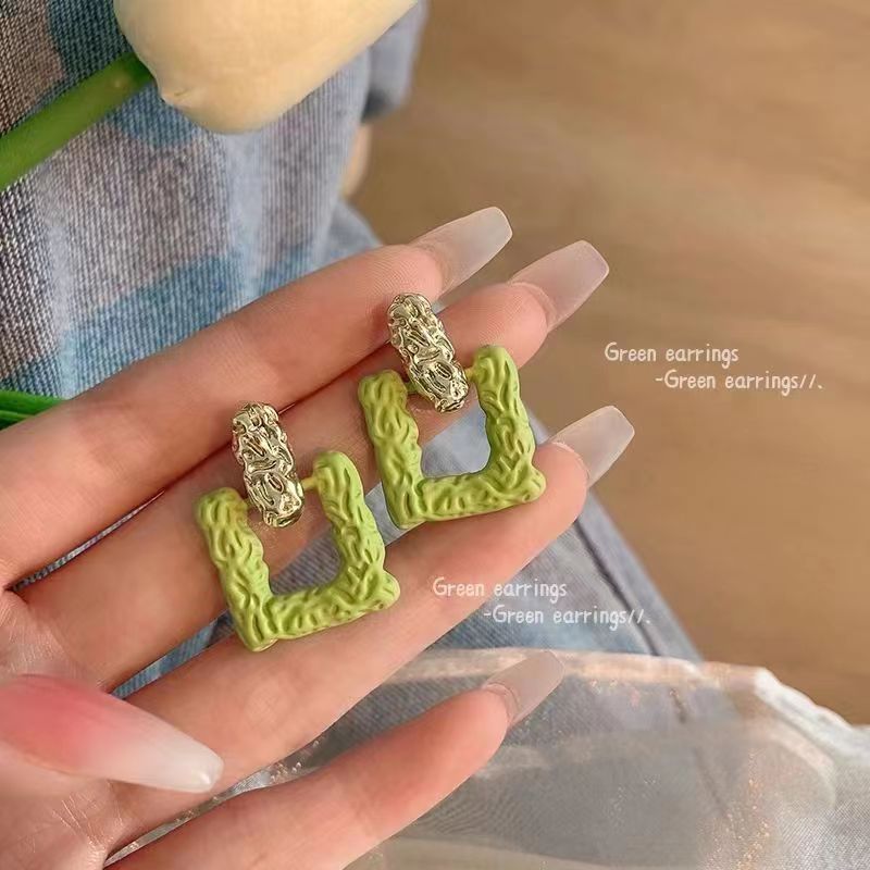 Avacado Green Square Earrings - DS Traders