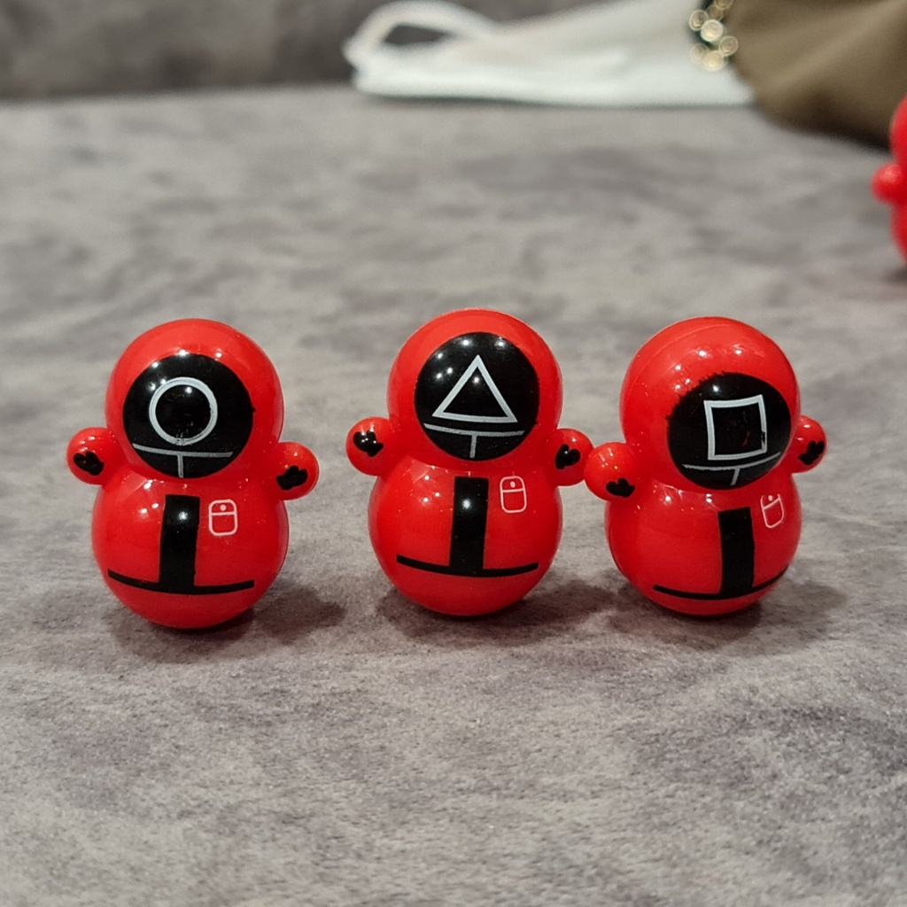 Squid Game Tumbler Kawaii Toy.