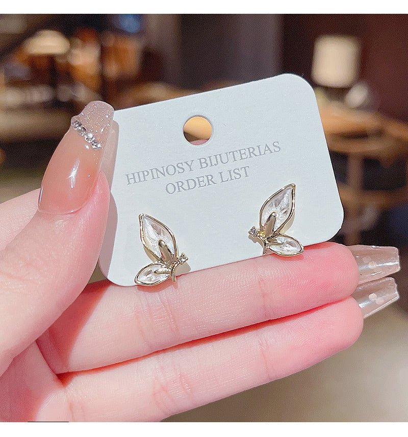 Elegant Pearl Peach Heart Earrings - DS Traders