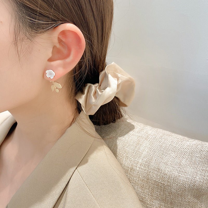 French Flower Stud Earrings - DS Traders