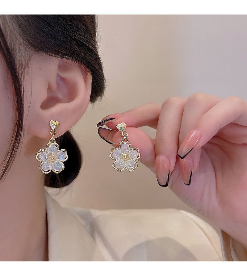 Hollow Flower Earrings - DS Traders
