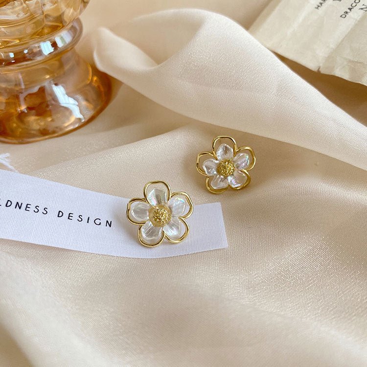 Shell Flower Earrings - DS Traders