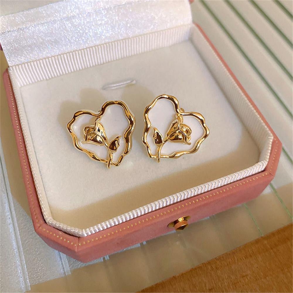 Stud Heart & Flower Earrings - DS Traders