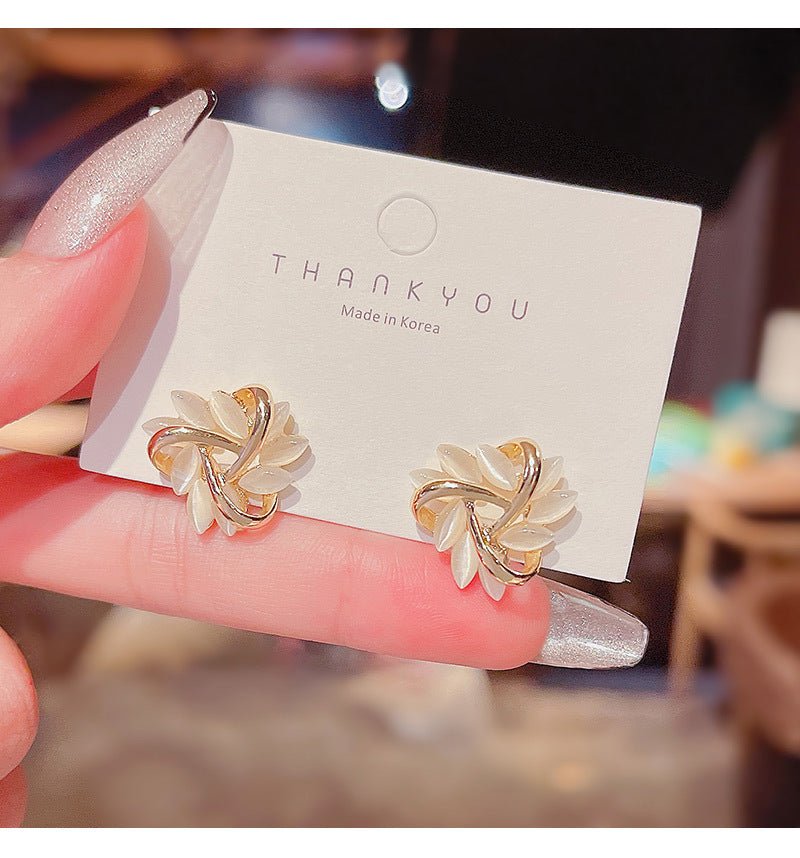 Stud Rose Pearl Flower Earrings - DS Traders