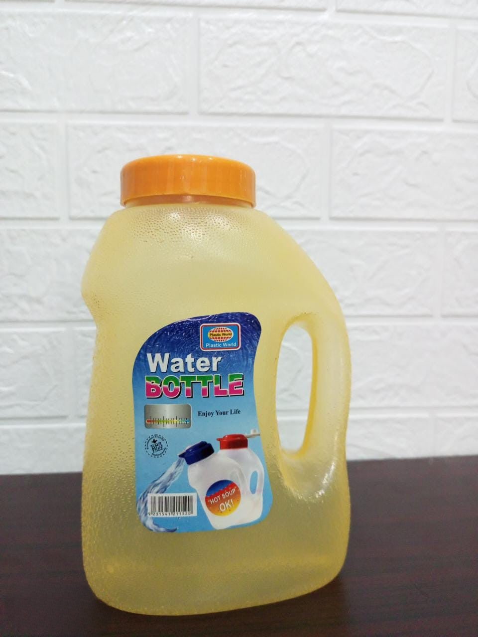 Texture Design Plastic Water Bottle - DS Traders