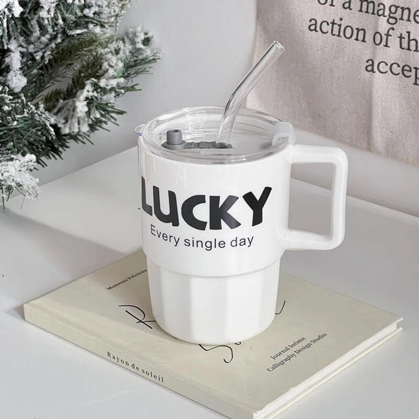 Lucky Glass Cup With Straw 380ML