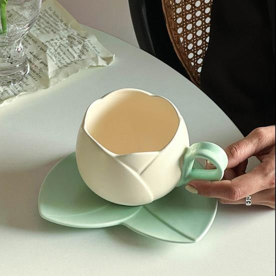 Tulip-Shaped Cereamic Coffee Cup
