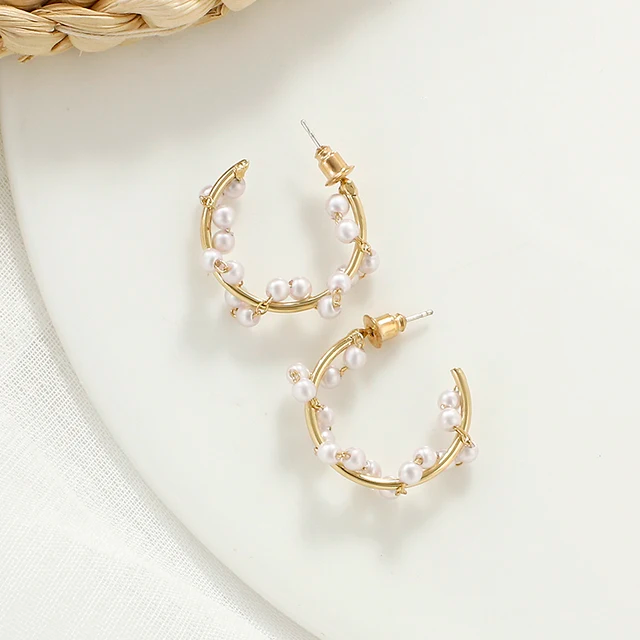 Gold and Pearl Round Earrings