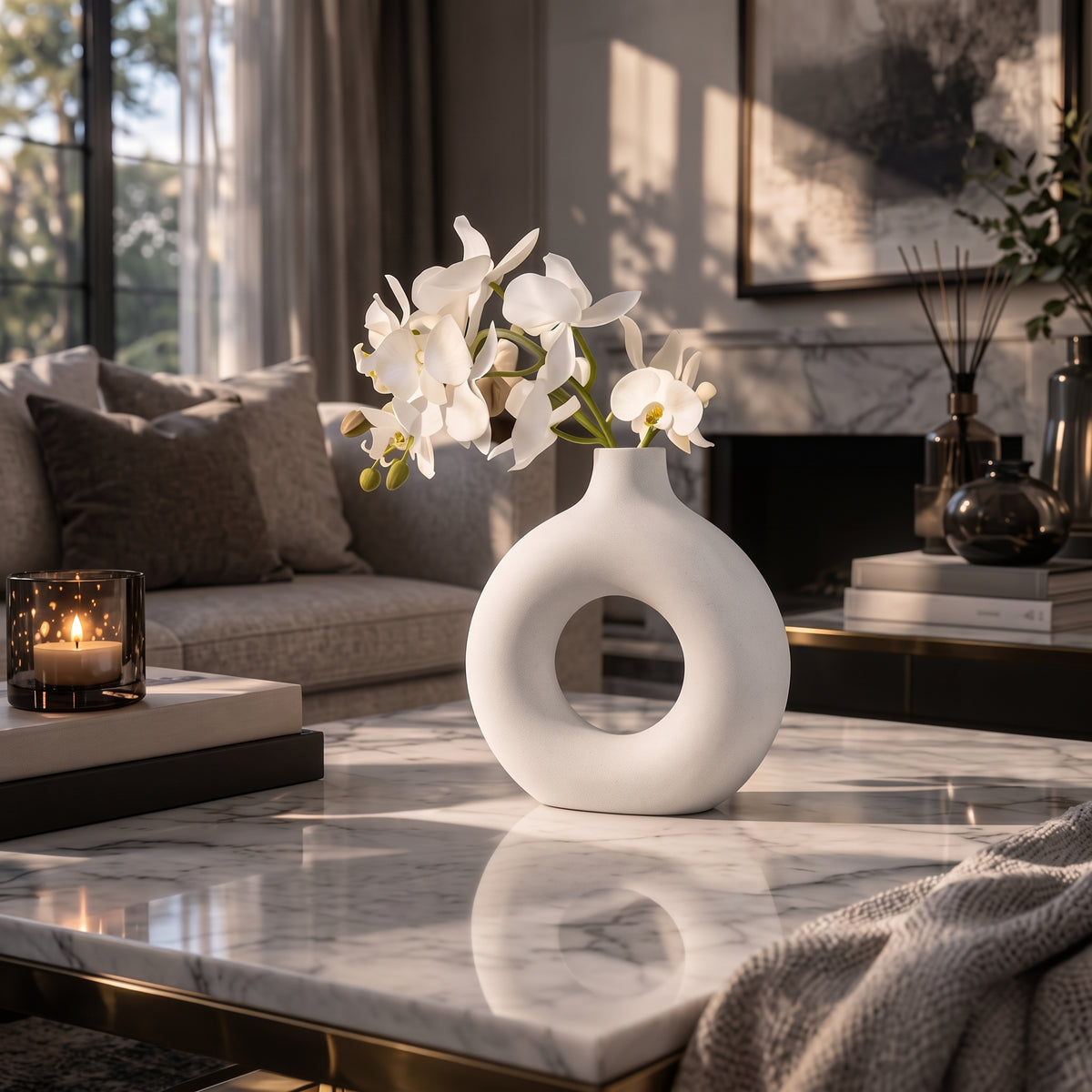 Elegant Donut Shape Ceramic Flower Vase