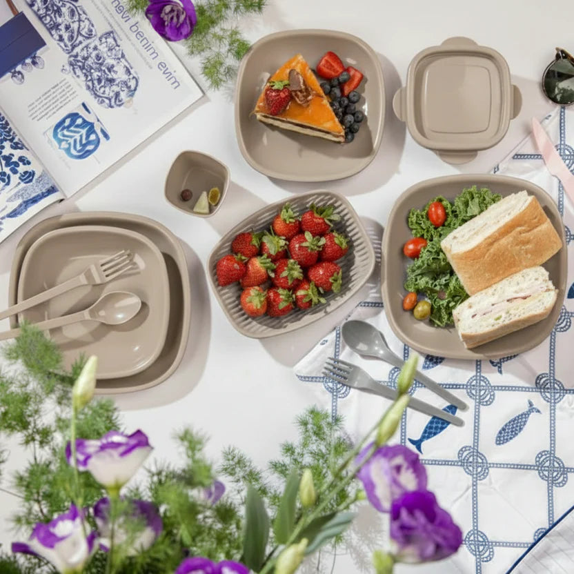 60PCs Travel Picnic Set