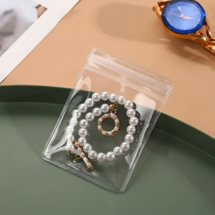 Transparent Acrylic Jewelry Box With 20 Pouches