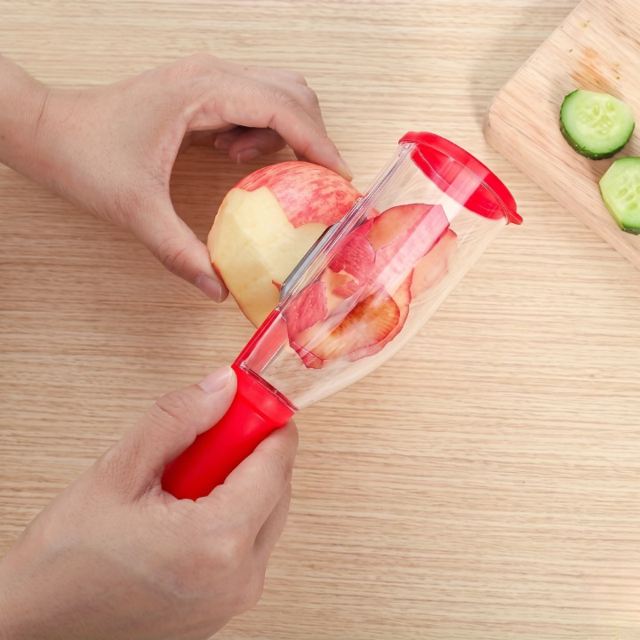 Multi-function Vegetable and Fruit Peeler
