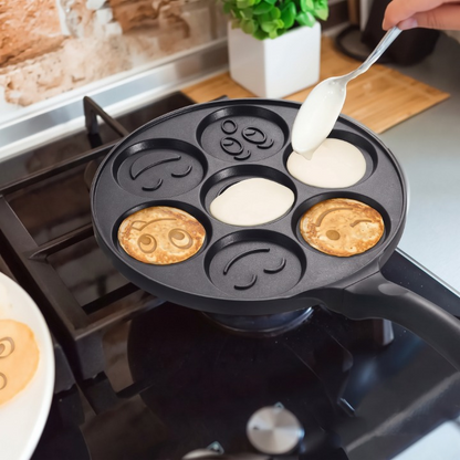 7-Slot Smiley Non-Stick Pancake Frying Pan
