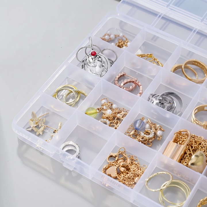 24 Grid Transparent Jewelry Storage Box