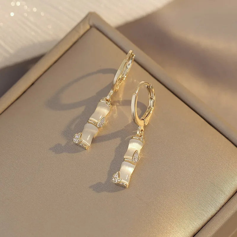 Stylish Bamboo Shape Rhinestone Earrings