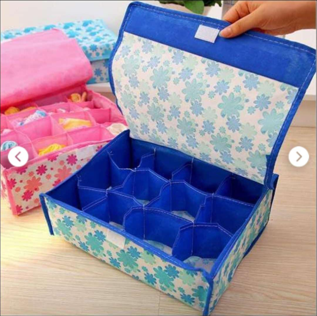 Printed Foldable Underwear & Socks Organizer