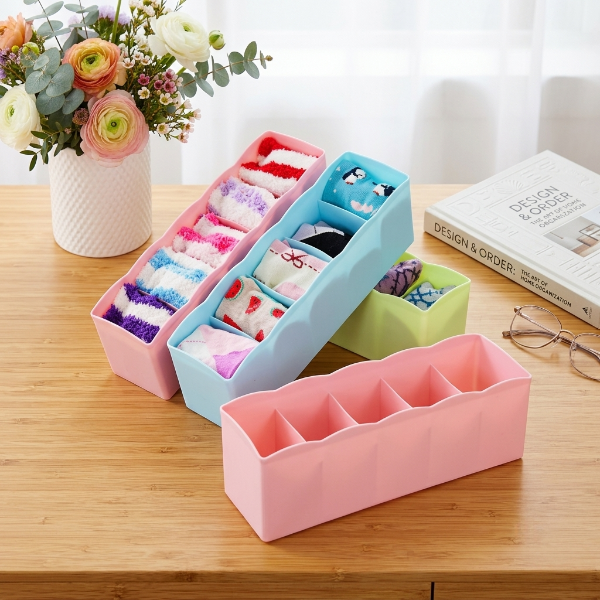 5 Grid Plastic Storage Organizer