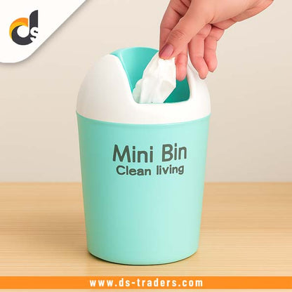 Mini Plastic Desktop Trash Bin