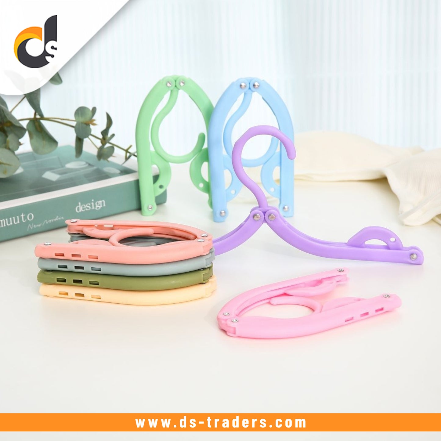 Pack of 2 Multipurpose Foldable Hanger