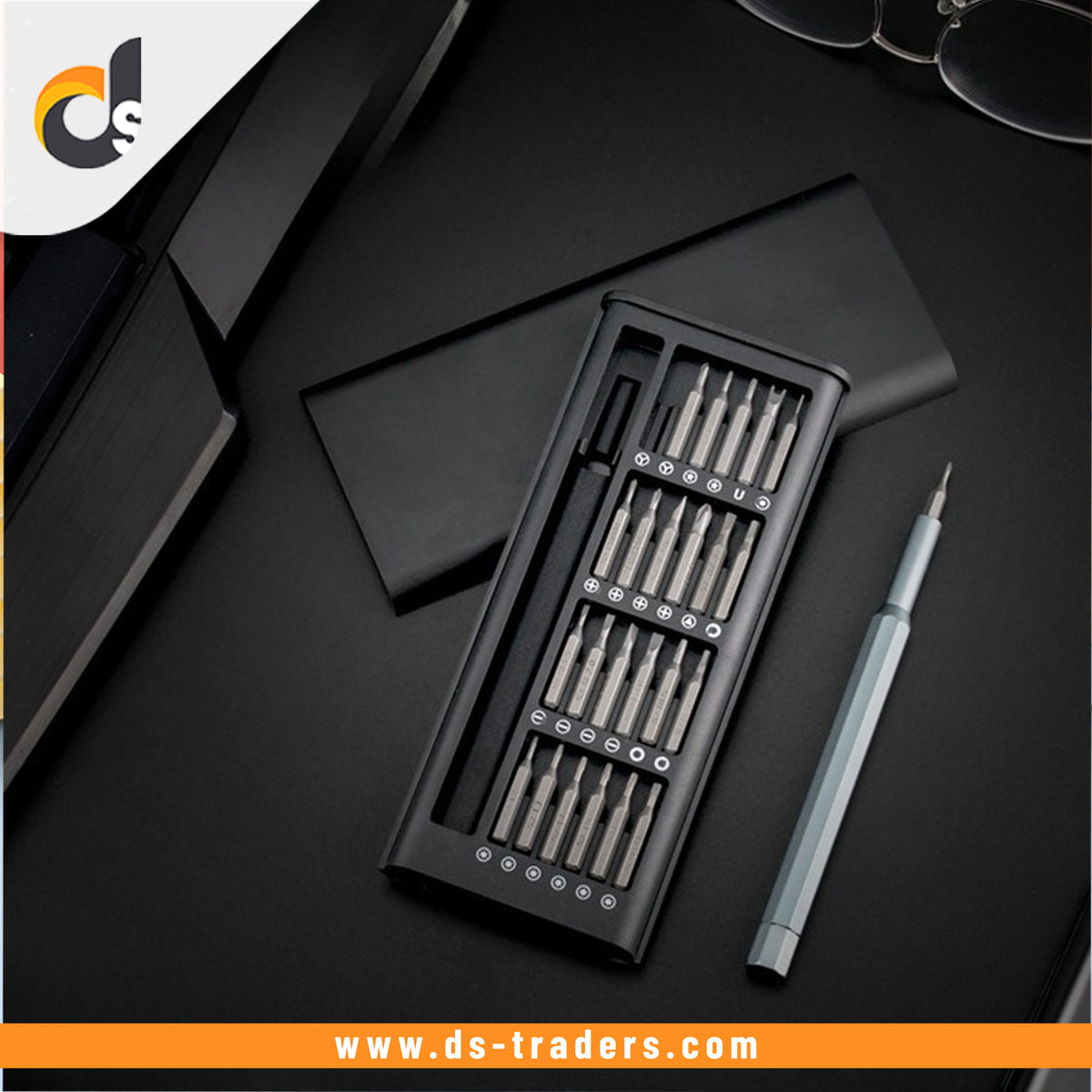 24 in 1 Changeable Precise Manual Screwdriver Set