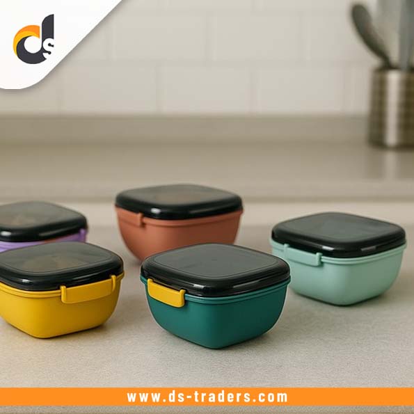 Square Airtight Lunch Box With Spoon 700ml