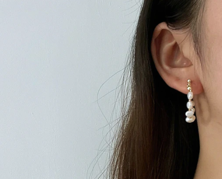 Stylish Baroque Pearl Earrings