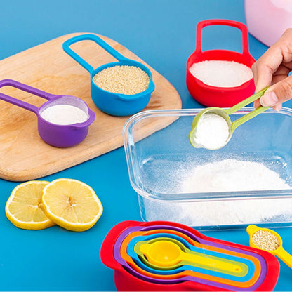 6pcs Plastic Measuring Spoon Set with Scale Measuring Cup.