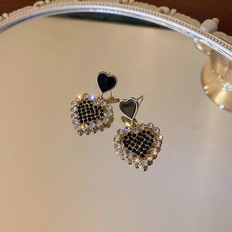 Black Shiny Stone Heart Earrings - DS Traders