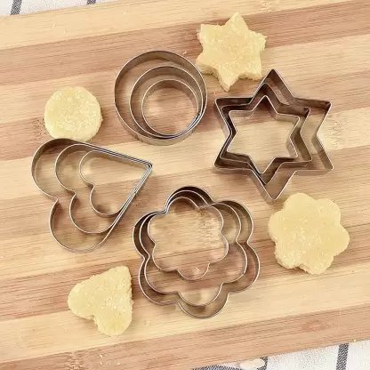 Cookie Cutters Shapes Baking Set12PCS Flower, Round, Heart, Star Shape. - DS Traders