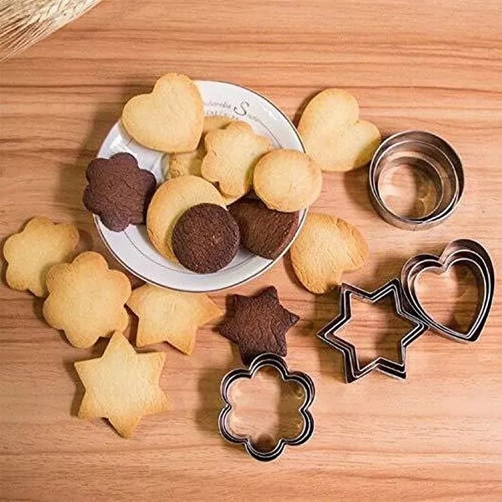 Cookie Cutters Shapes Baking Set12PCS Flower, Round, Heart, Star Shape. - DS Traders