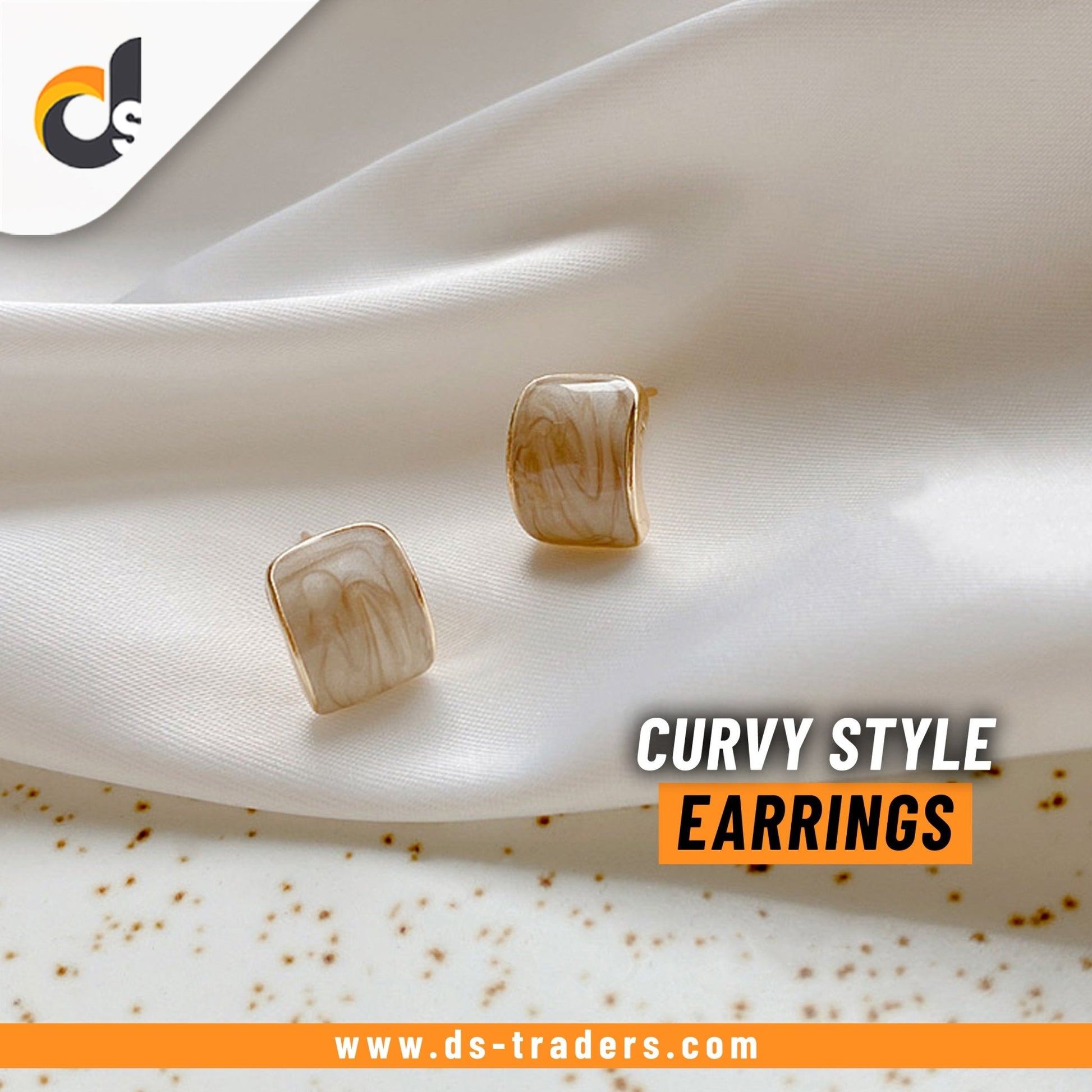 Curvy Style Earrings - DS Traders