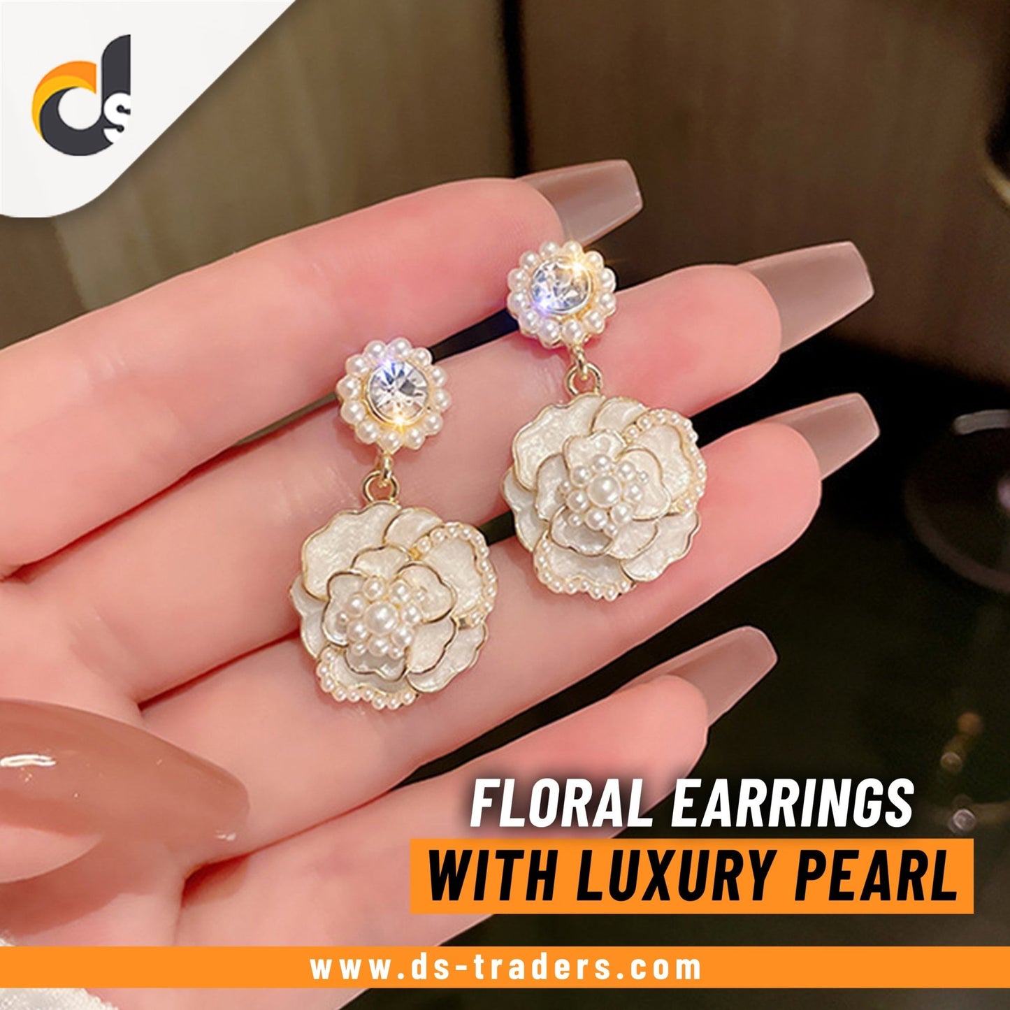 Floral Earrings with Luxury Pearl - DS Traders